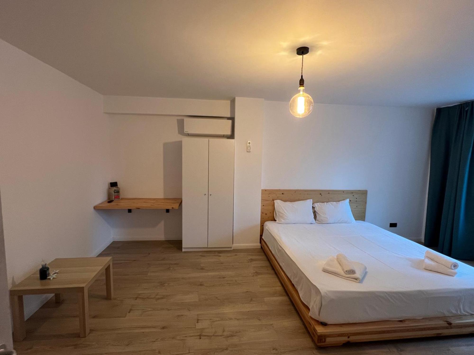 Ella Apart Apartment Constanta Ngoại thất bức ảnh