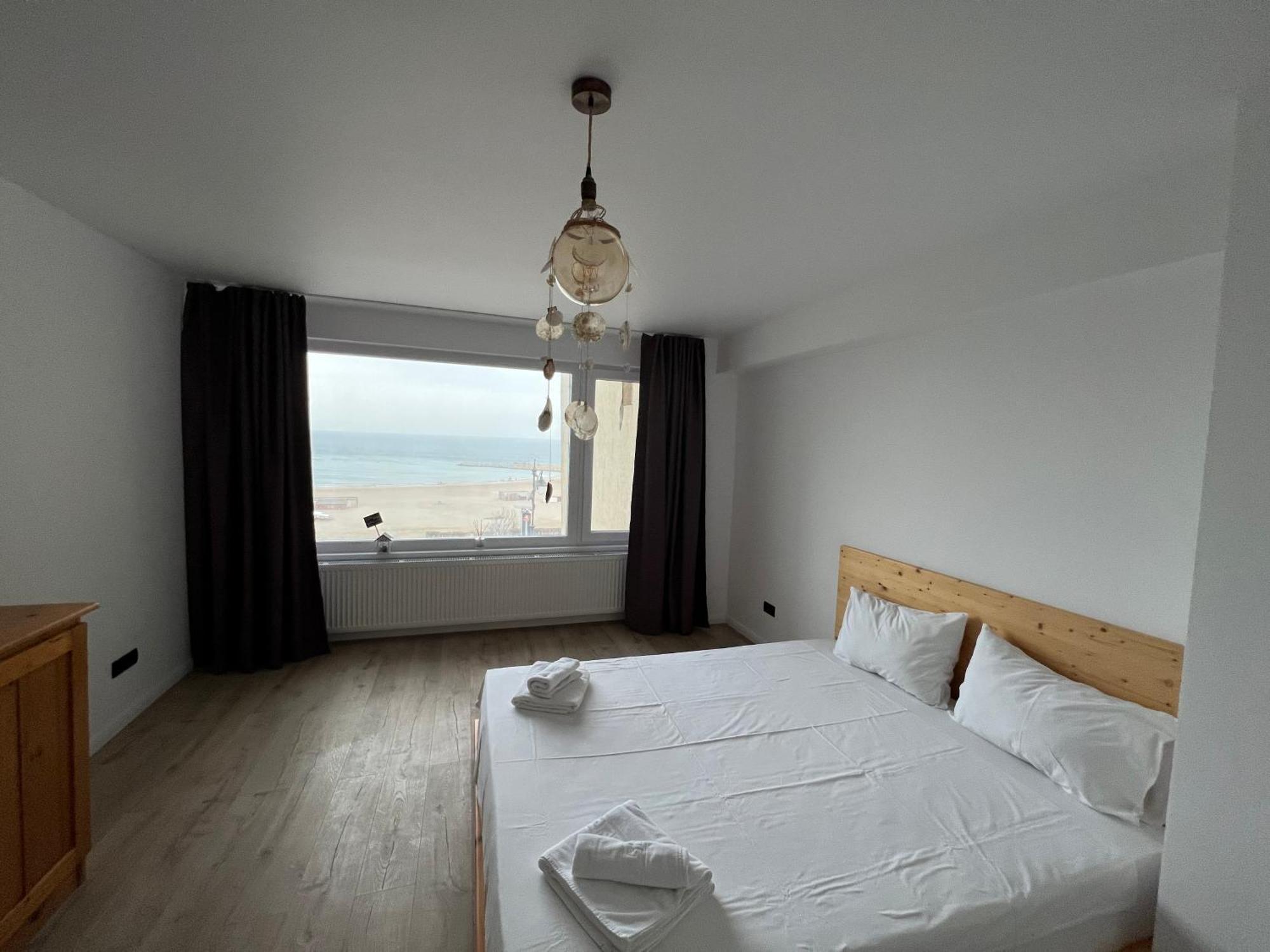 Ella Apart Apartment Constanta Ngoại thất bức ảnh