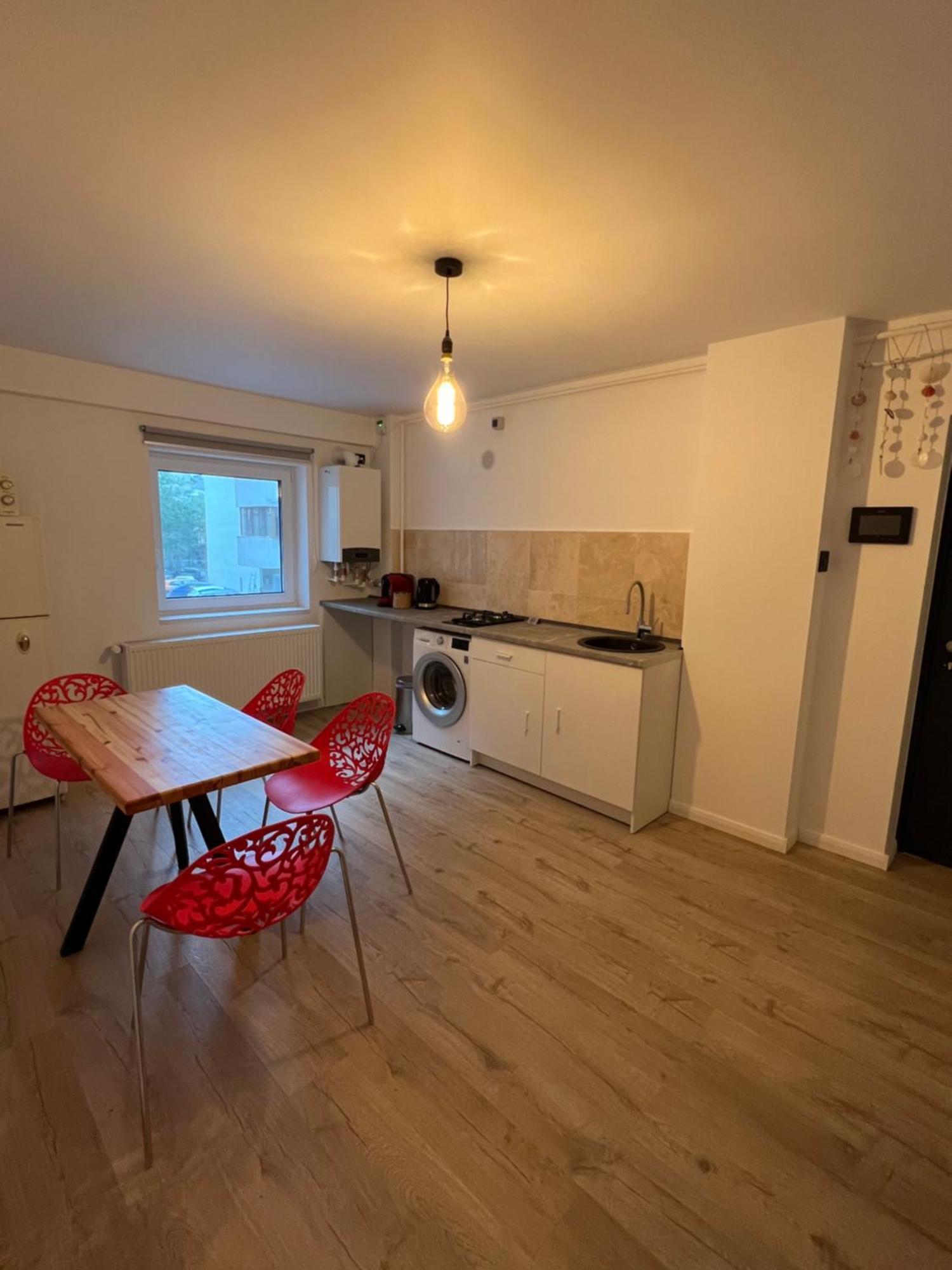 Ella Apart Apartment Constanta Ngoại thất bức ảnh