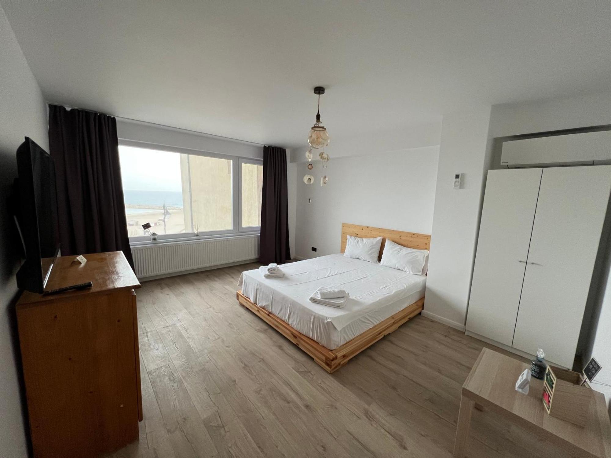 Ella Apart Apartment Constanta Ngoại thất bức ảnh