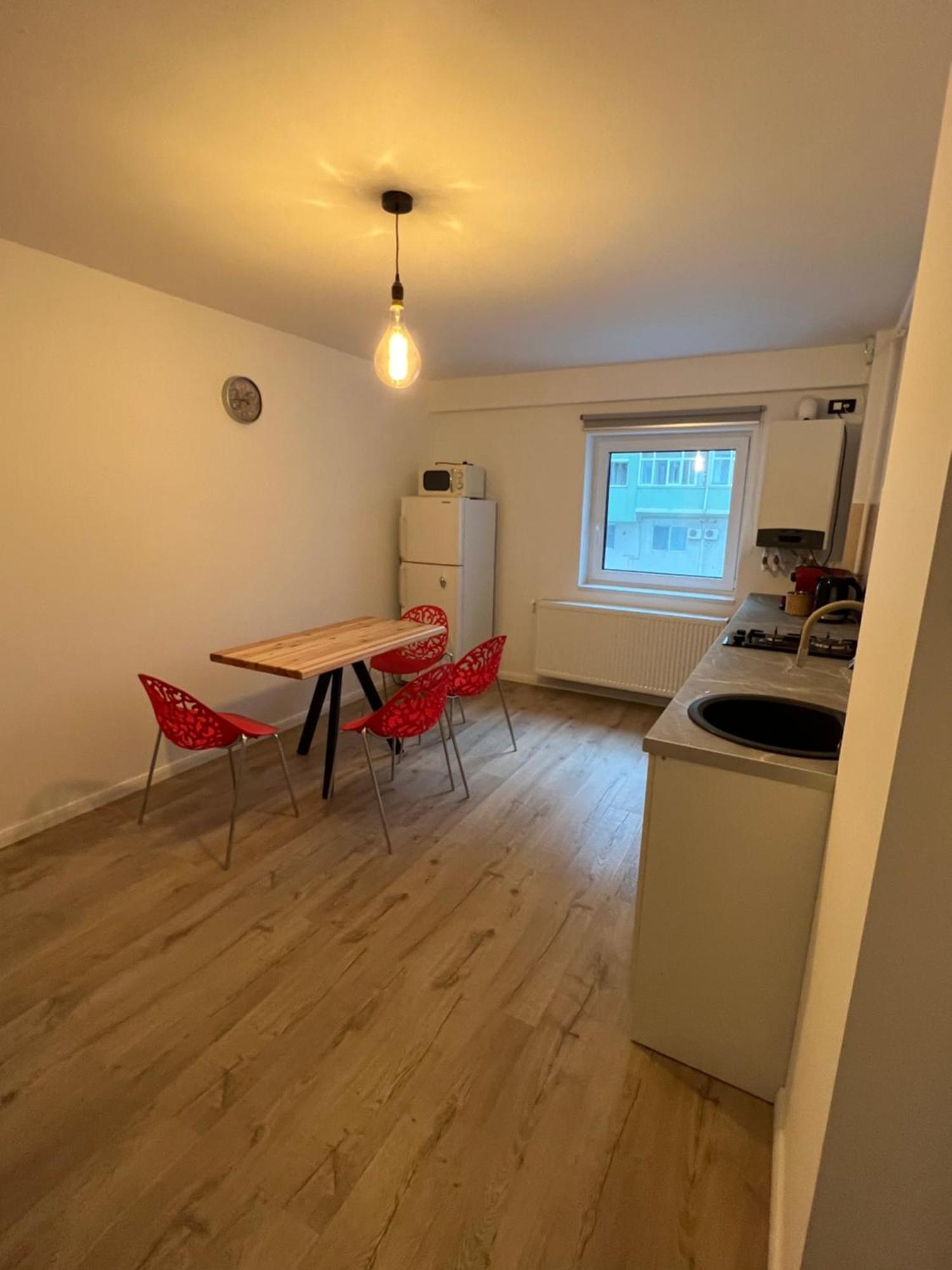 Ella Apart Apartment Constanta Ngoại thất bức ảnh